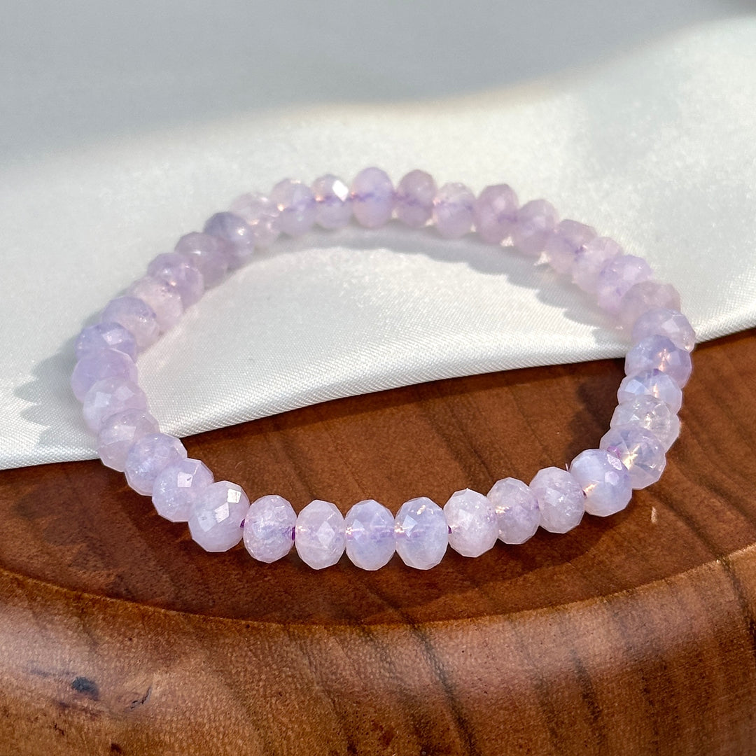 Lavender Amethyst Diamond Cut Bracelet 6.6-7.3mm