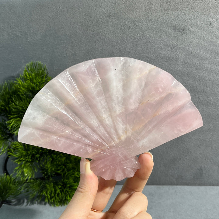 Fan Carving