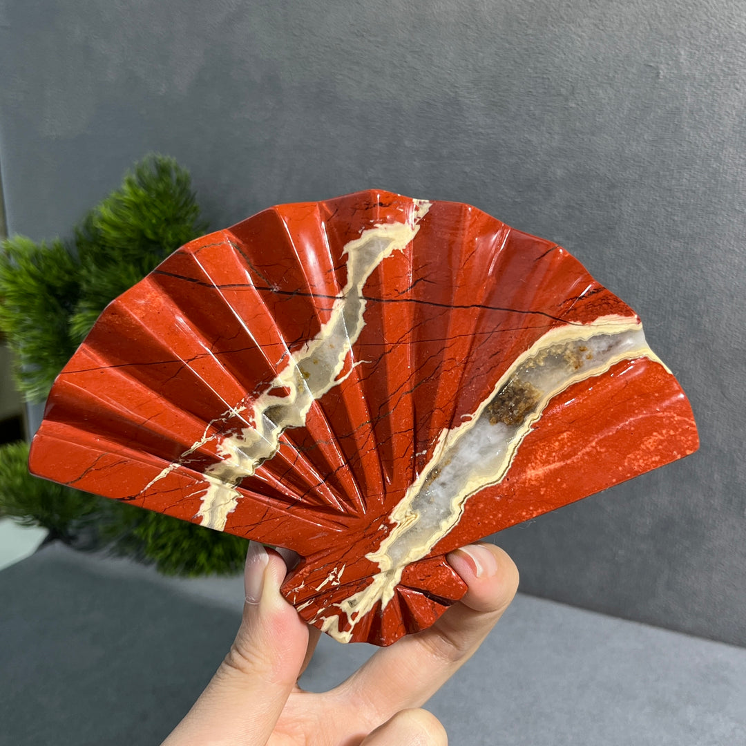 Fan Carving