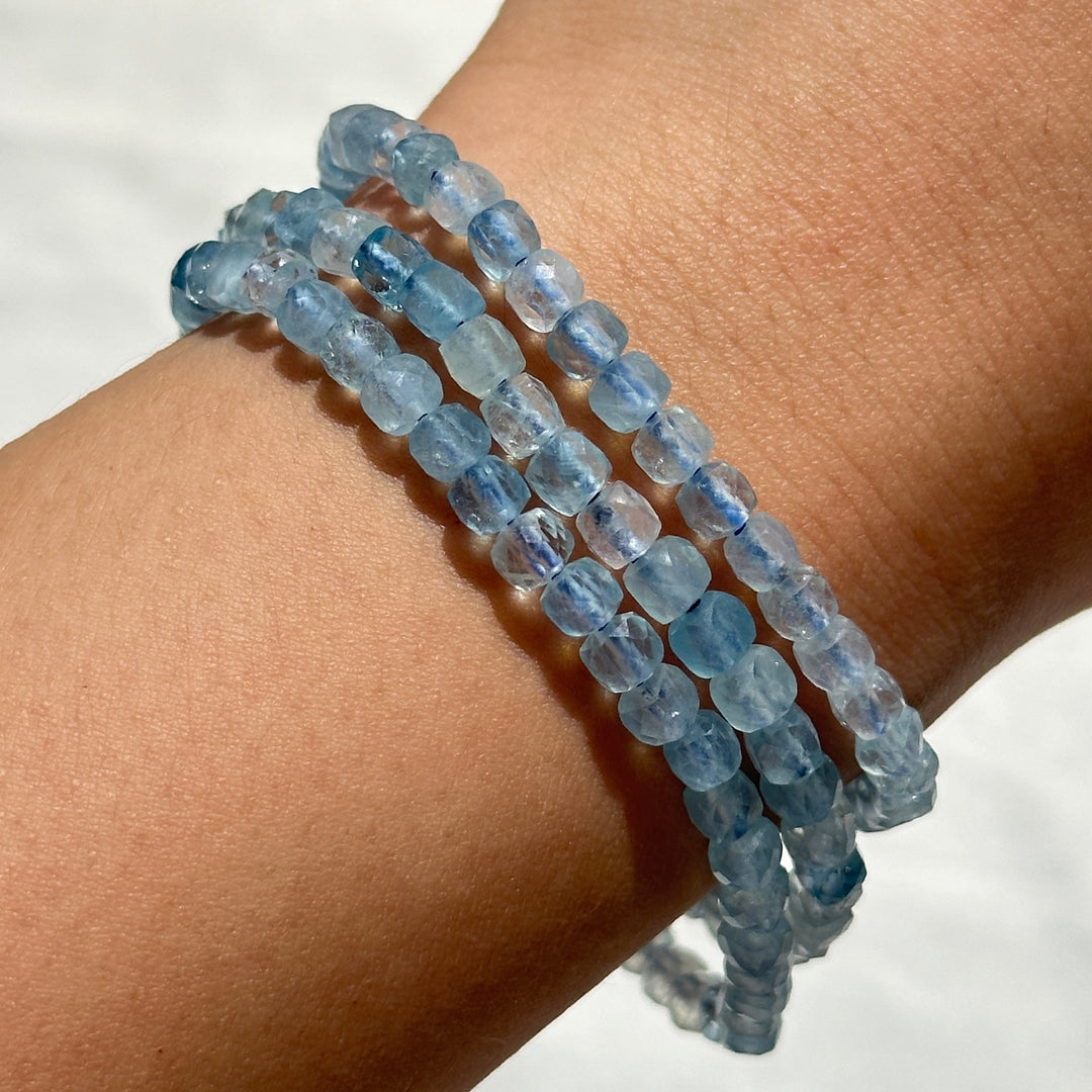 Aquamarine Small Faceted Beads Bracelet 3.8-4.1mm