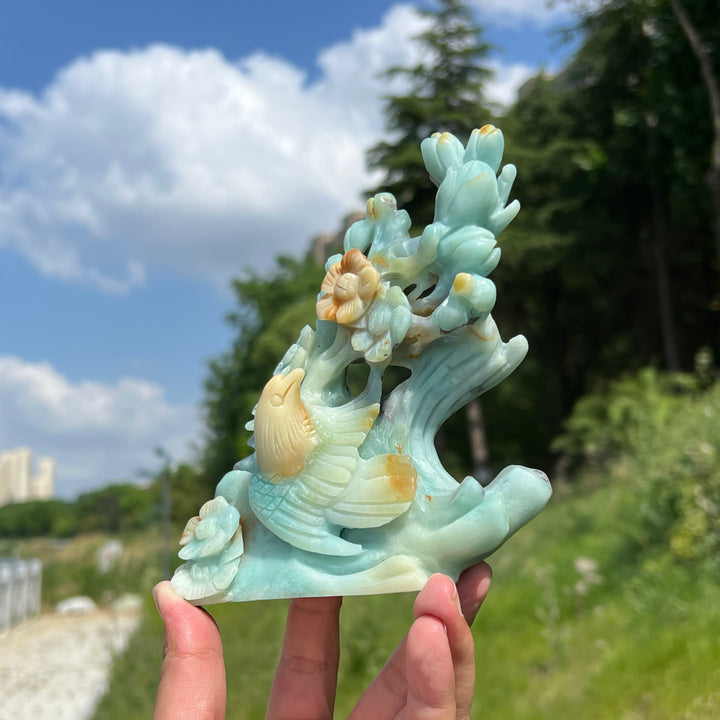 Unique,Natural Blue Quartzite Bird & Flower Carving