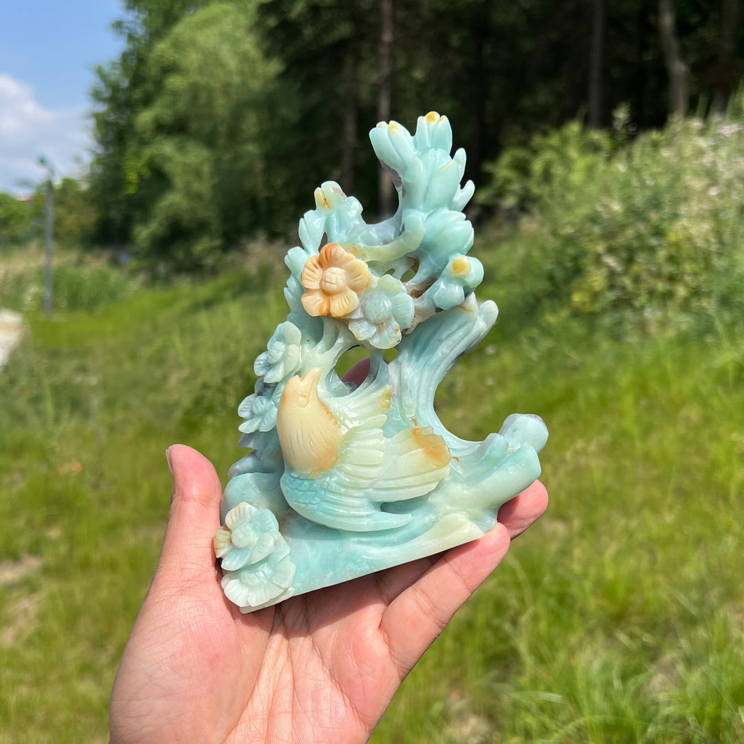 Unique,Natural Blue Quartzite Bird & Flower Carving