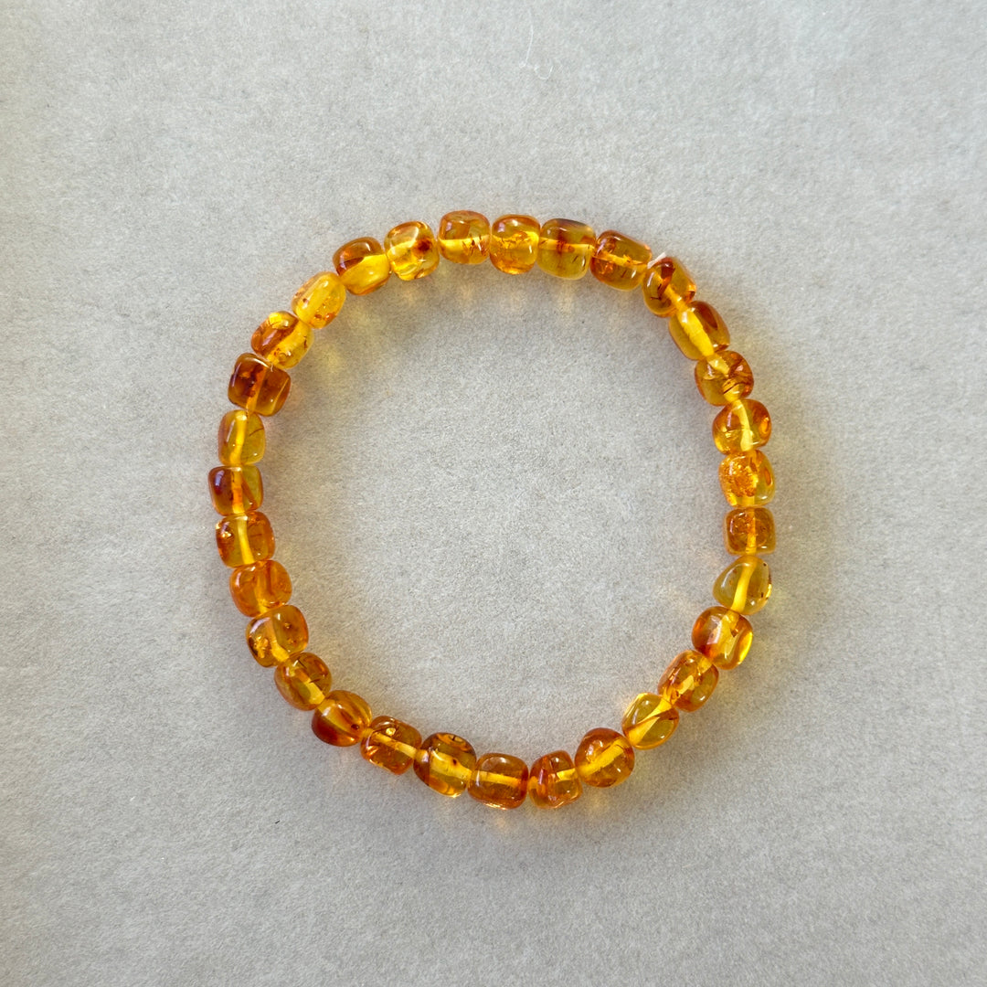 Flower Amber Bracelet 4.5-5.9mm