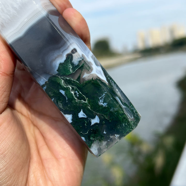 Natura Moss Agate Tower