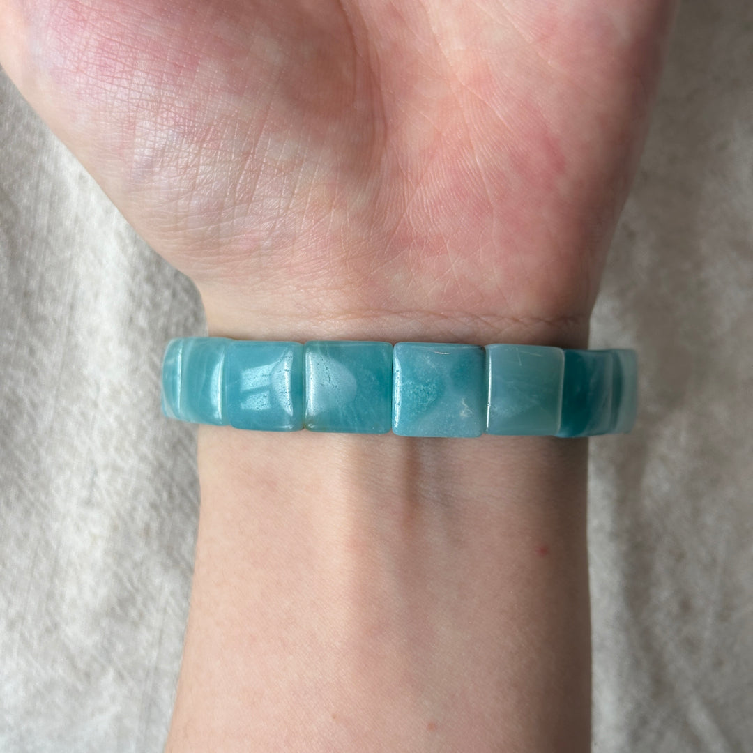 Blue Quartzite Square Bead Bracelet 11.1-11.3mm