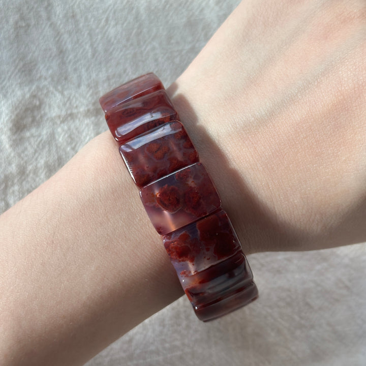 Southern Red Agate Square Bead Bracelet 6.5-7.5mm