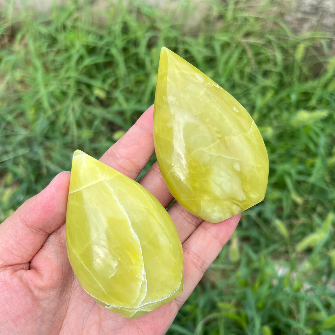 Serpentine Teardrop