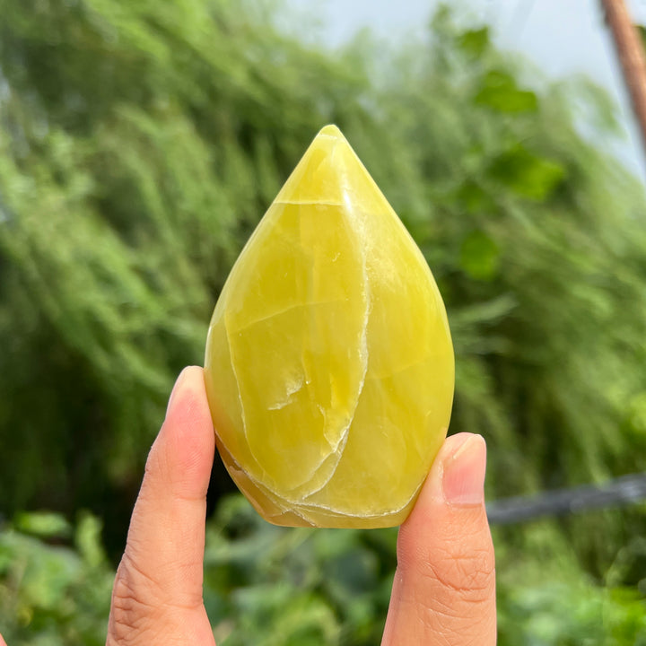 Serpentine Teardrop