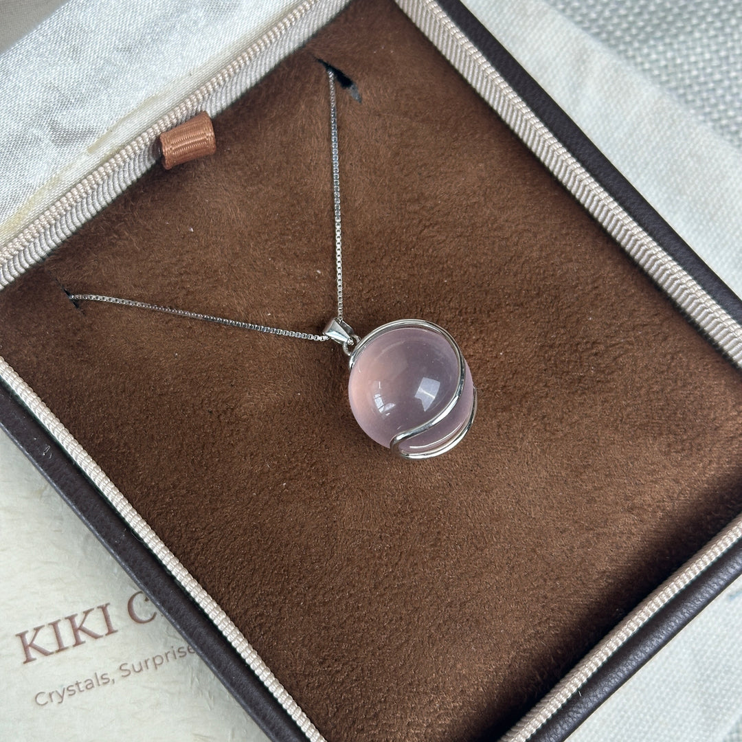 Rose Quartz Round Pendant