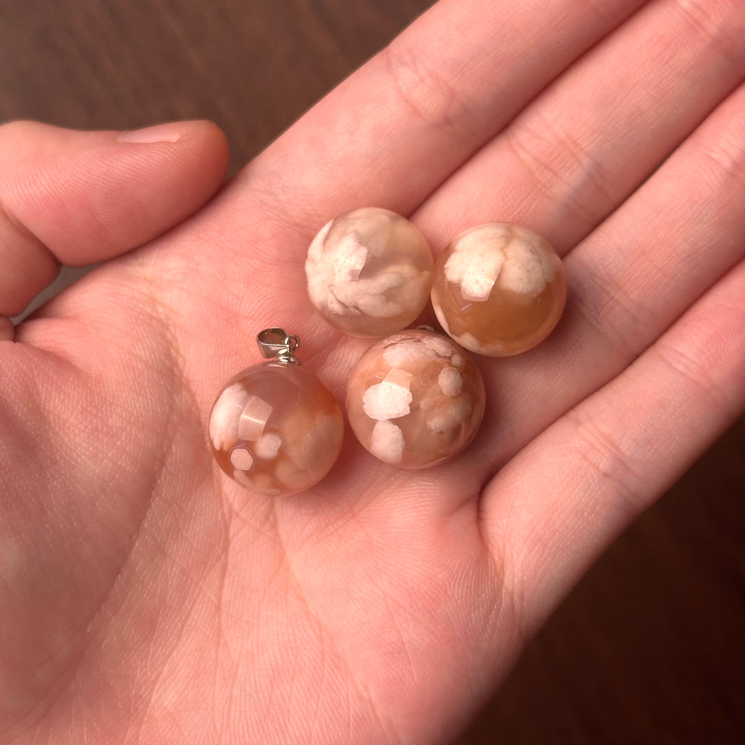 Flower Agate Round Pendant