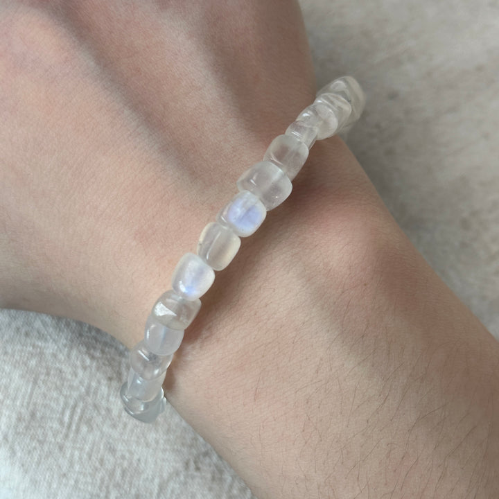Blue Moonstone Bracelet 5.4-5.9mm