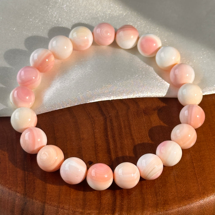 Queen Conch Shell Bead Bracelet 9.3-9.7mm