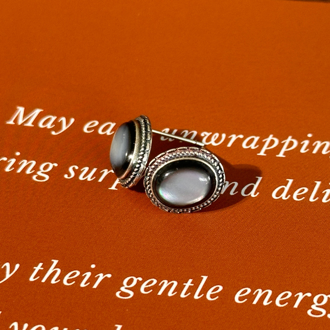 Black Shell Stud Earrings
