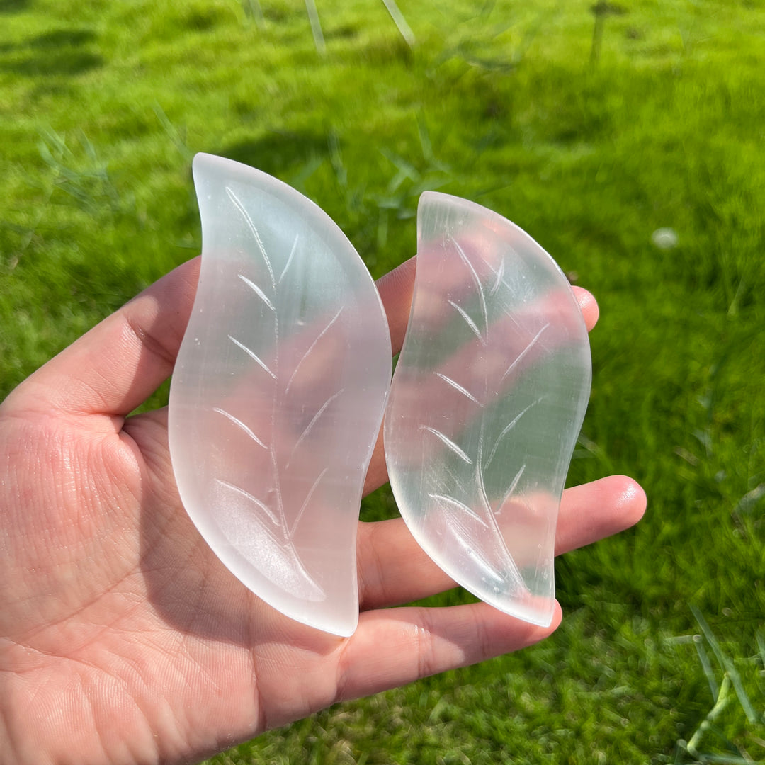 Selenite Leaf Bowl