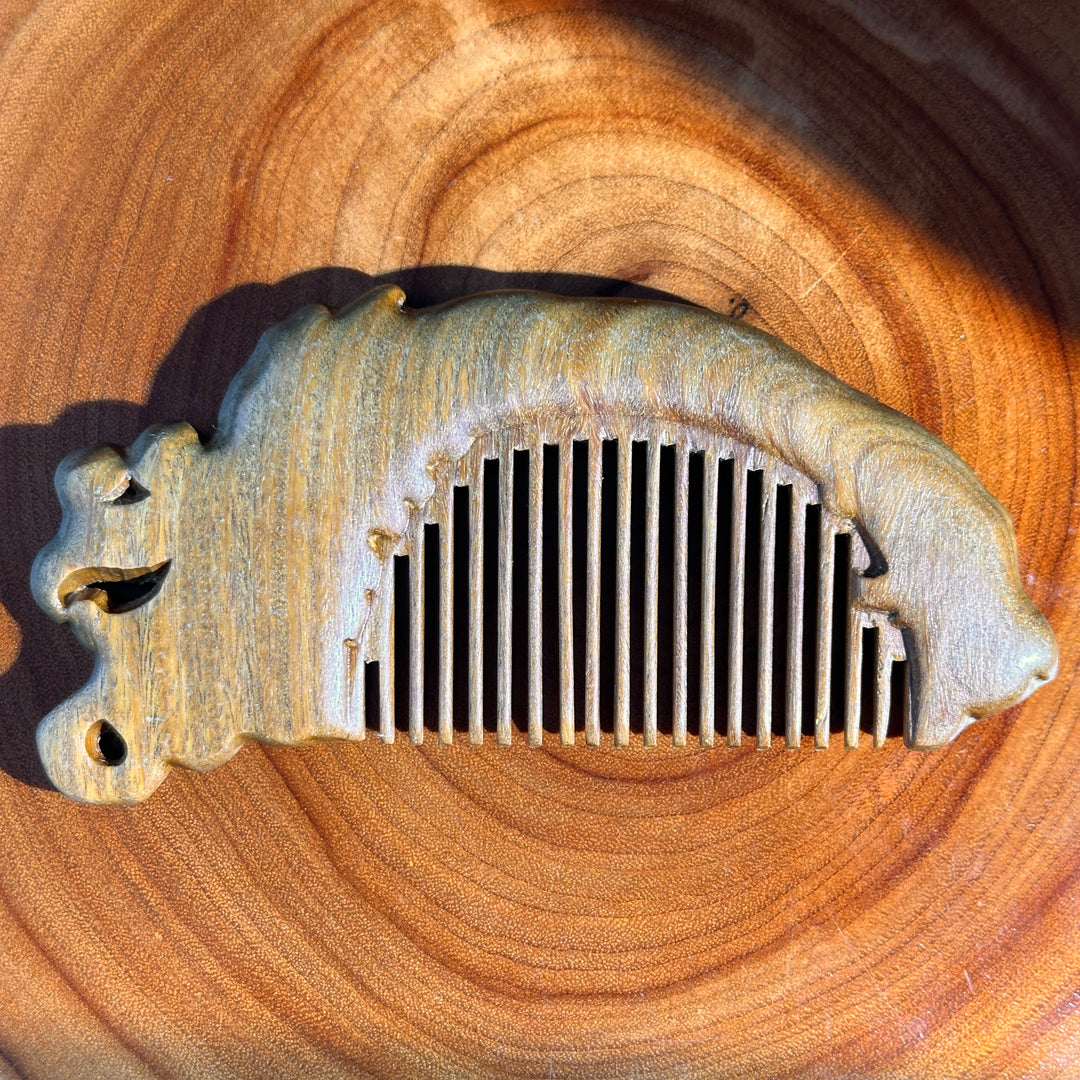 Green Sandalwood Peony Carved Comb