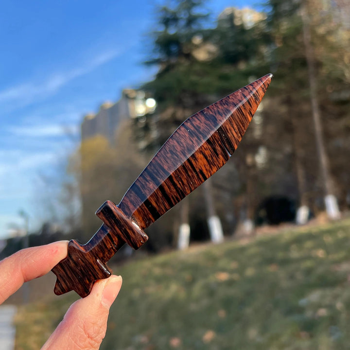 Natural Crystal Carving Dagger
