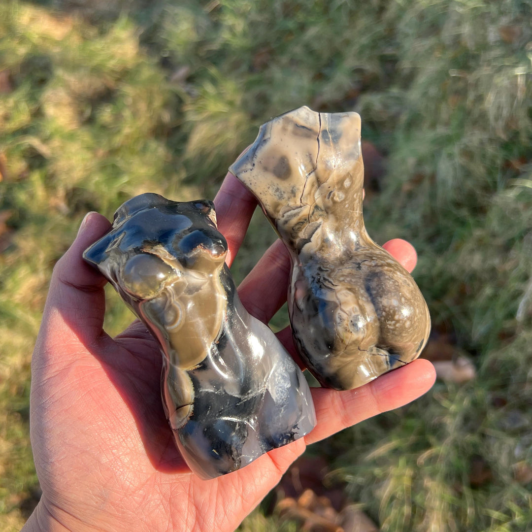 Natural Volcanic Agate Goddess Carving