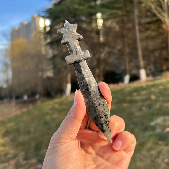 Natural Crystal Carving Dagger