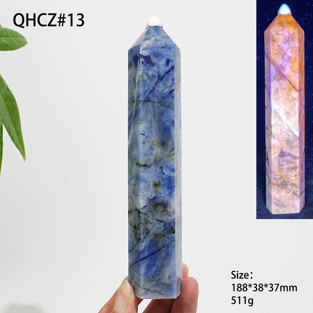 Punta de Sodalita de Porcelana Azul y Blanca en Cristal Natural y Único
