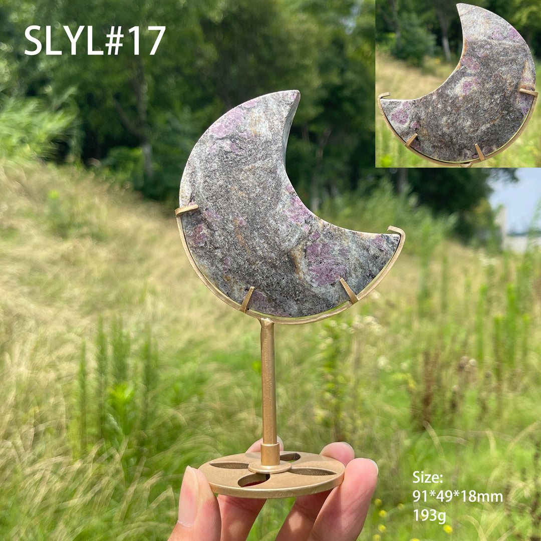 Unique,Natural Crystal Garnet Moon Carving