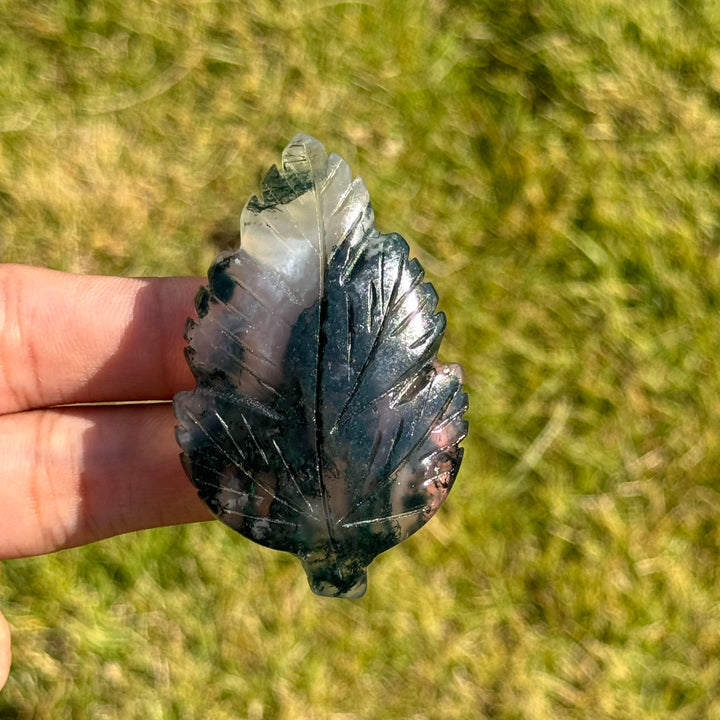 Natural Crystal Carving Leaf