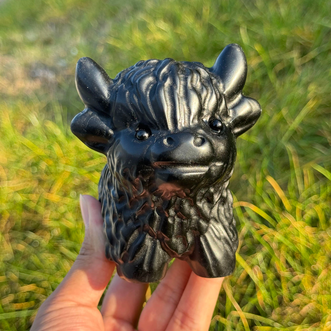 Natural Carved Obsidian Highland Cow