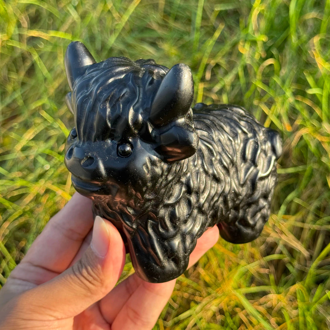 Natural Carved Obsidian Highland Cow