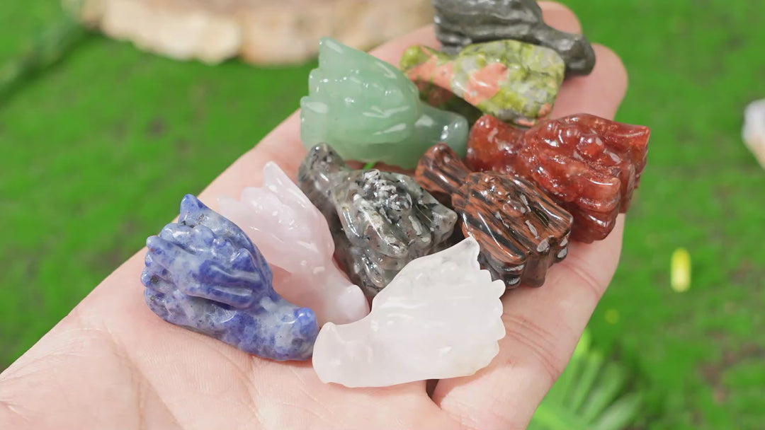 Natural Crystal Carving Mini Dragon Skull