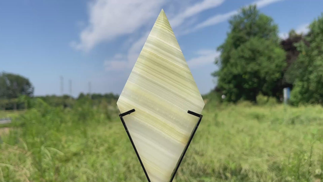 Unique,Natural Crystal Afghanistan Jade Diamond Slice With Stand