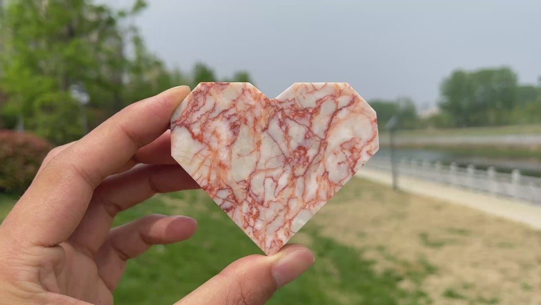 Natural Red Network Jasper Heart