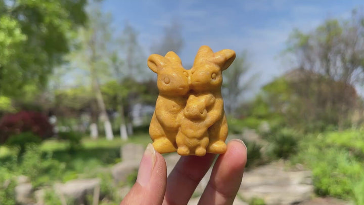 Natural Crystal Cozy Rabbit Family Carving