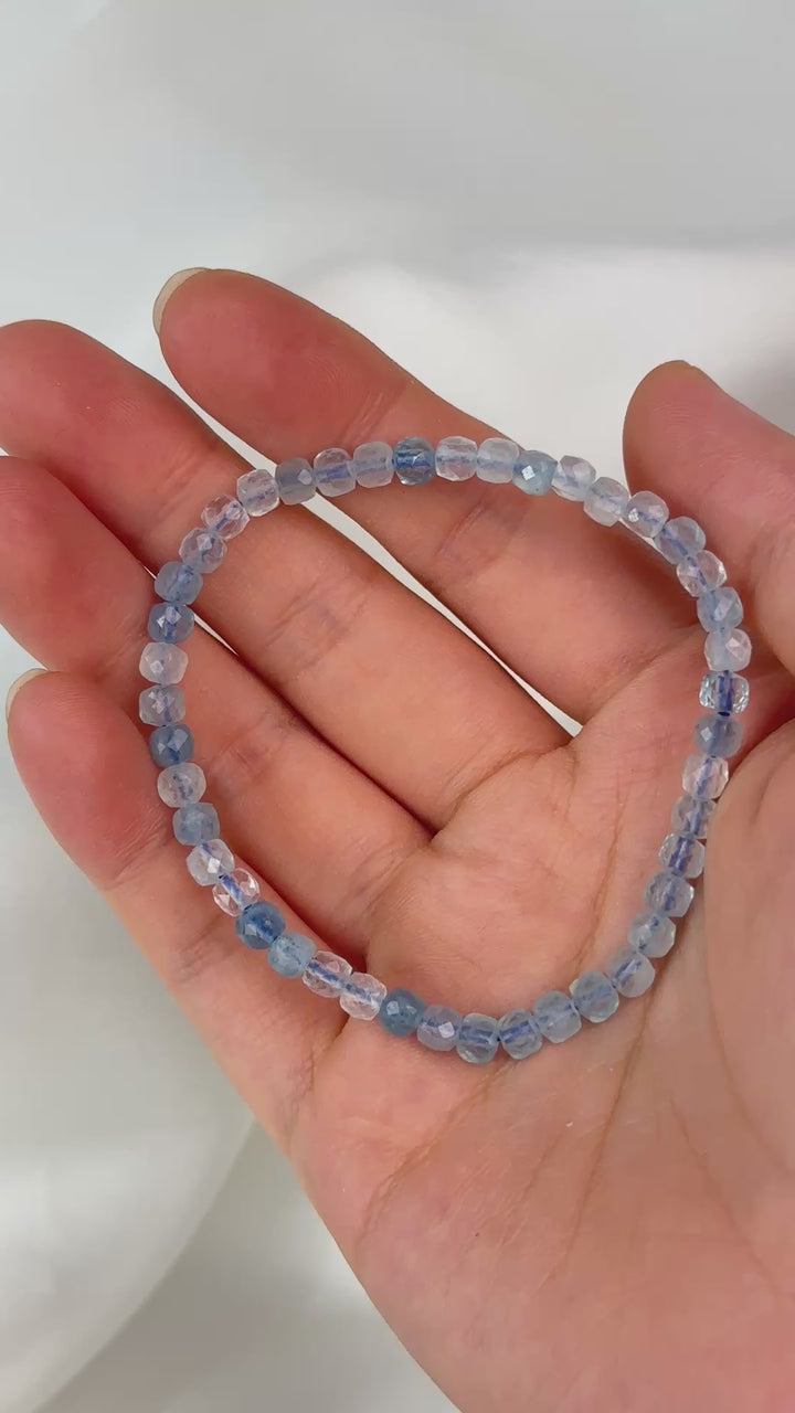 Aquamarine Small Faceted Beads Bracelet 3.8-4.1mm