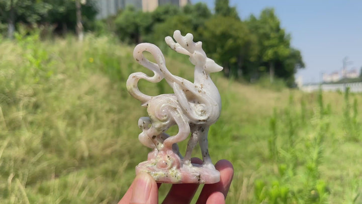 Natural Crystal Divine Deer Carving