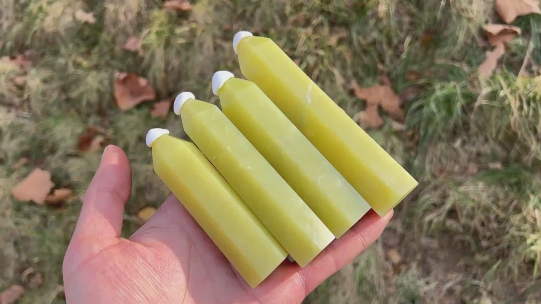 Natural Crystal Serpentine Point