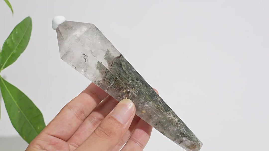 Unique,Natural Crystal Garden Quartz Wand
