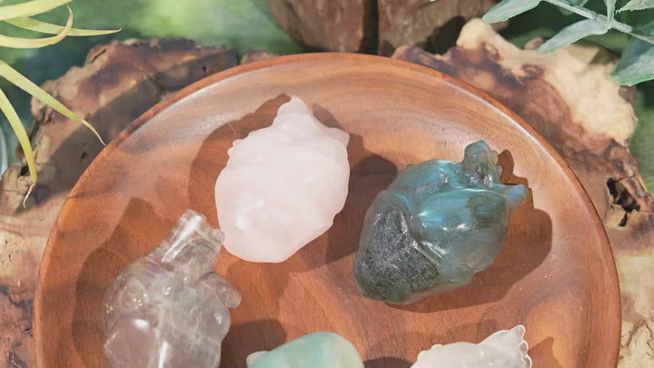 Natural Mini Crystal Carving Heart