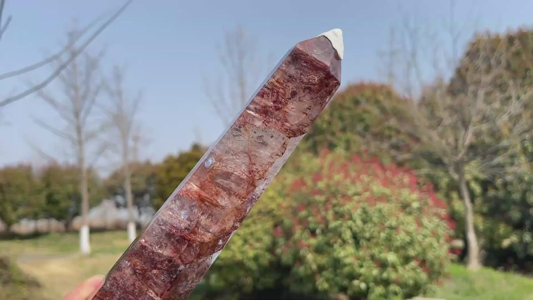 Unique,Natural Crystal Fire Quartz Point