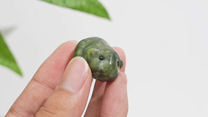 Natural Crystal Cute Guinea Pig Carving