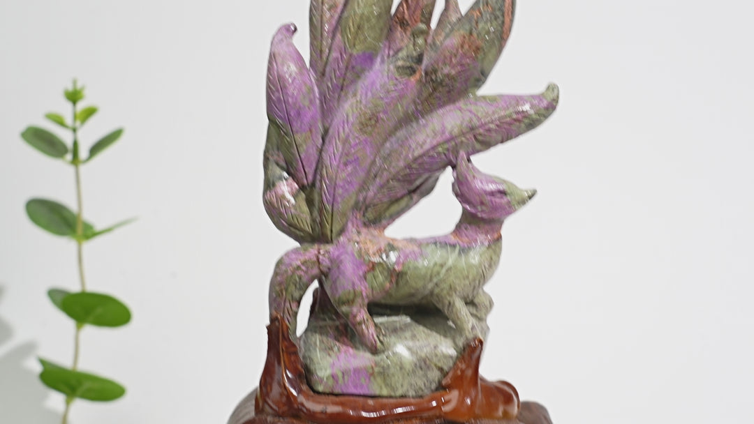 Unique,A Slightly Imperfect Natural Crystal Atlantisite Nine Tailed Fox