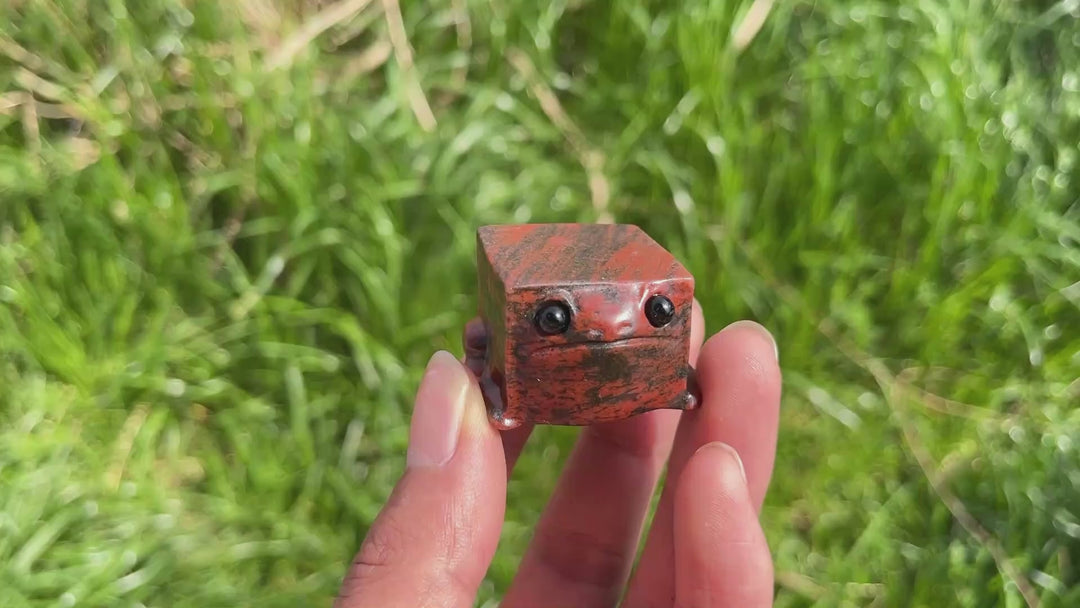 Natural Crystal Square Frog Carving