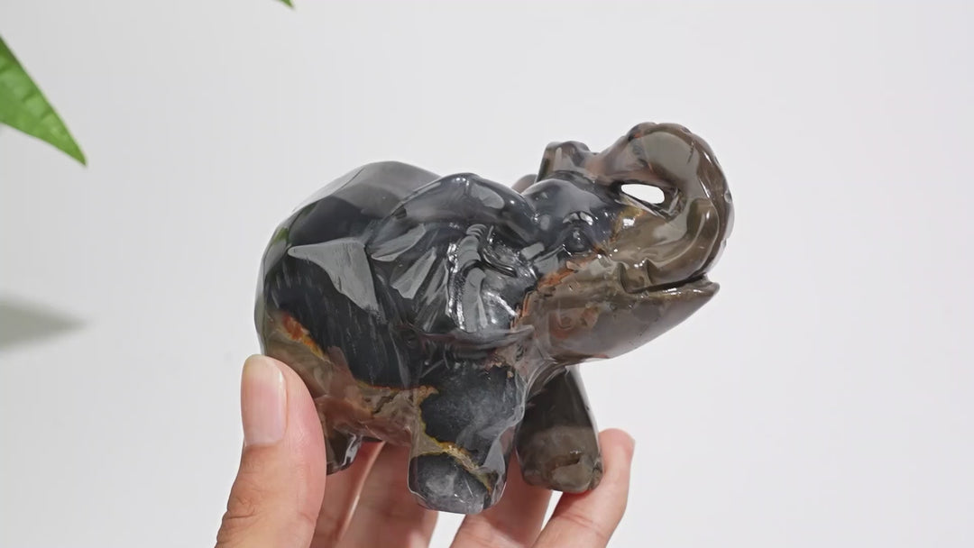 Unique,A Slightly Imperfect Natural Volcanic Agate Trunk-Up Elephant Carving