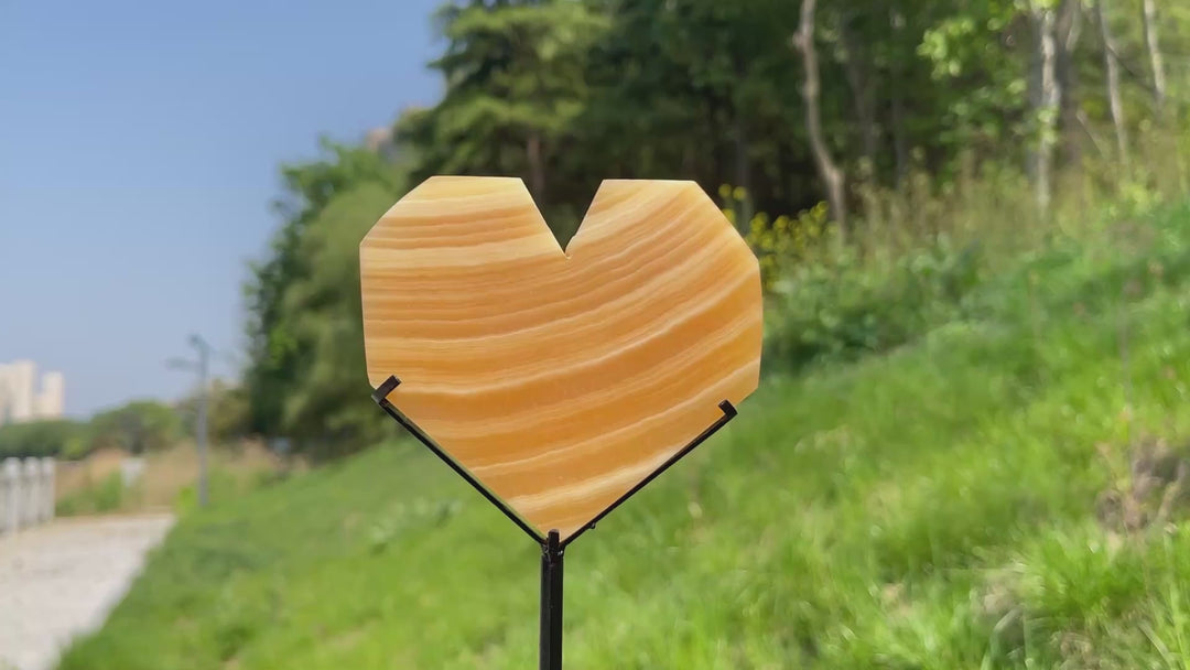 Unique,Natural Yellow Calcite Crystal Heart Carving