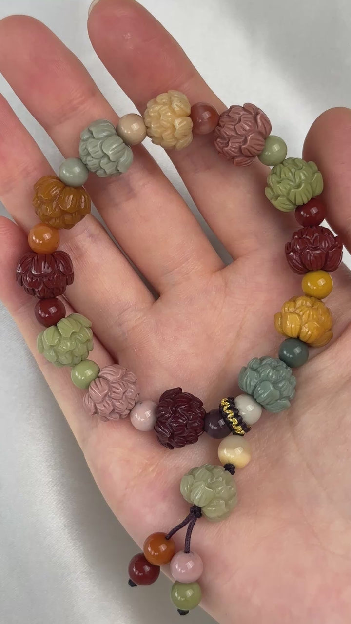 Alashan Agate Flower Bracelet 11.5—12.5mm
