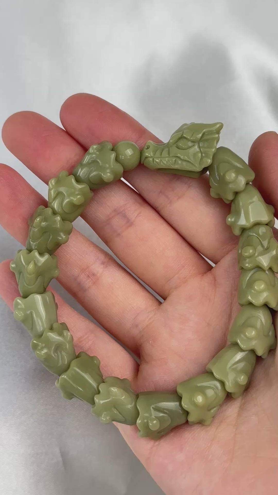 Alashan Agate Green Dragon Bracelet 12.9-13.5mm