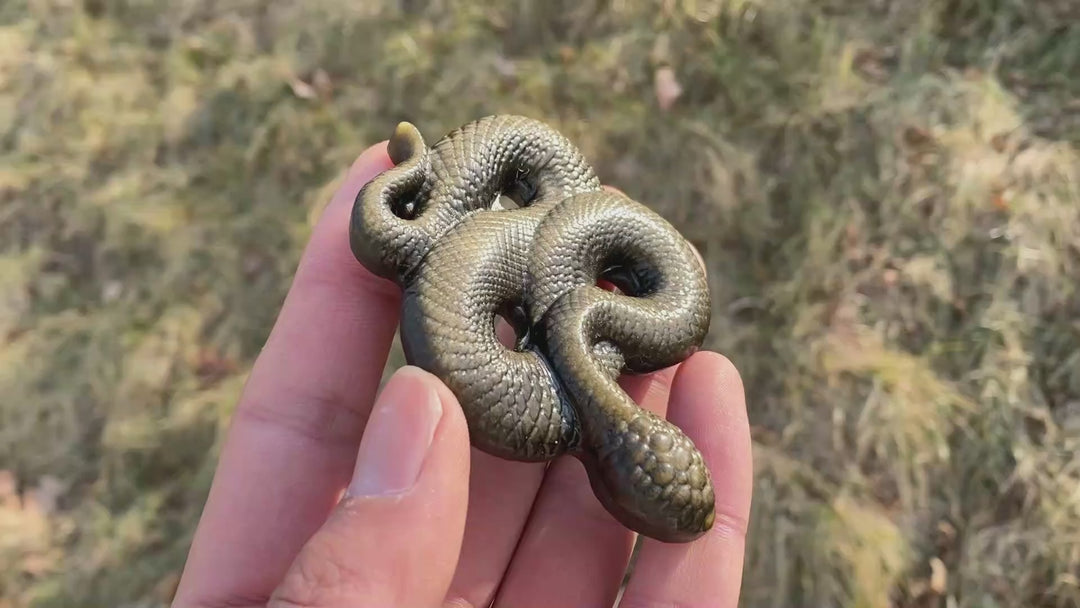 Tranche de serpent en obsidienne dorée