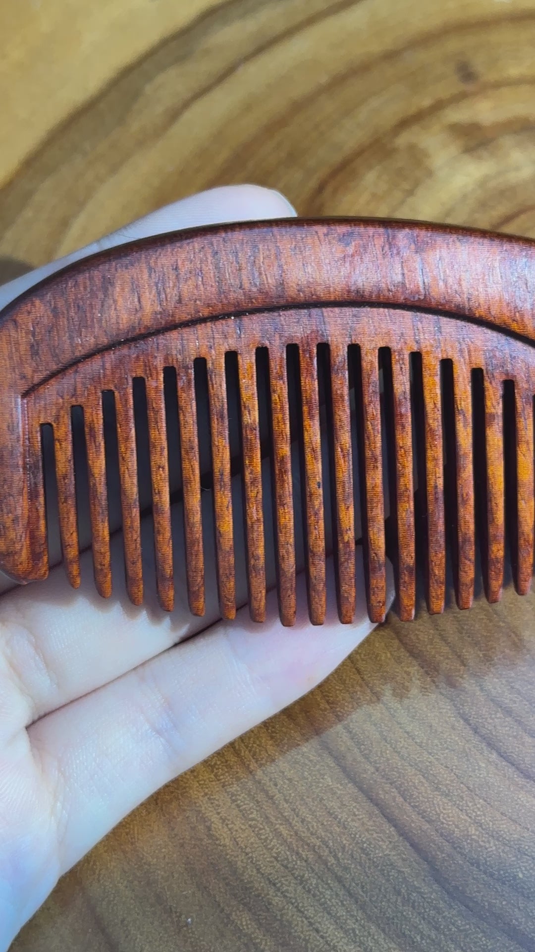 Purple Sandalwood Lucky Cat Carved Comb