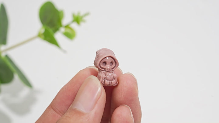 Natural Crystal Alashan Agate Wizard Skull Carving