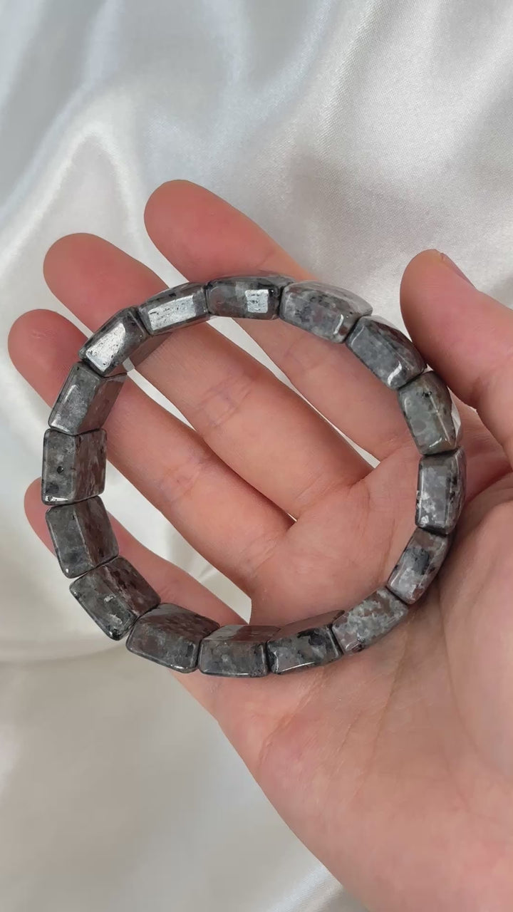 Yooperlite Square Bead Bracelet 16.2-16.8mm