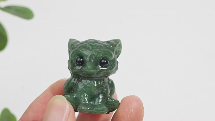 Natural Crystal Cute Sitting Small Griffon
