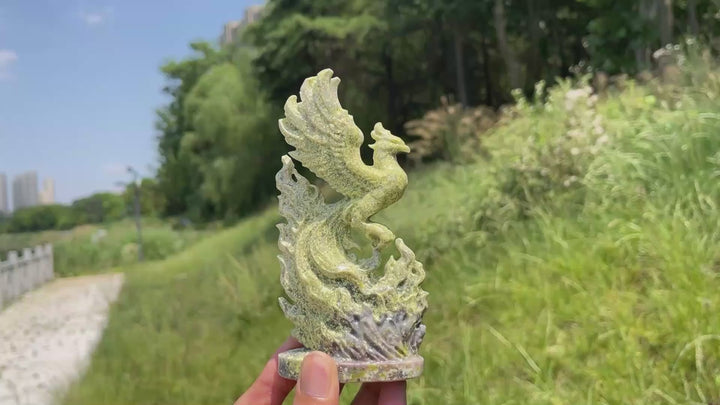 Natural Crystal Reborn Phoenix Carving